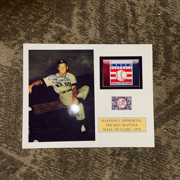 Mickey Mantle  autograph matted - Picture 1 of 1